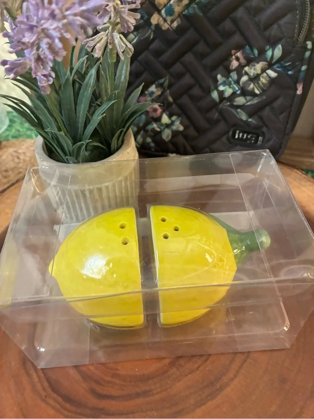 Yellow Ceramic Lemon Salt & Pepper Shakers - Decorative Dinnerware